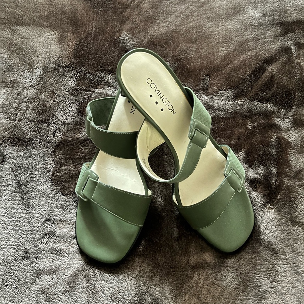NIB Y2K Vintage Covington Sandals